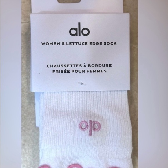 Yoga Women's Lettuce Edge Sock - Picture 7 of 11